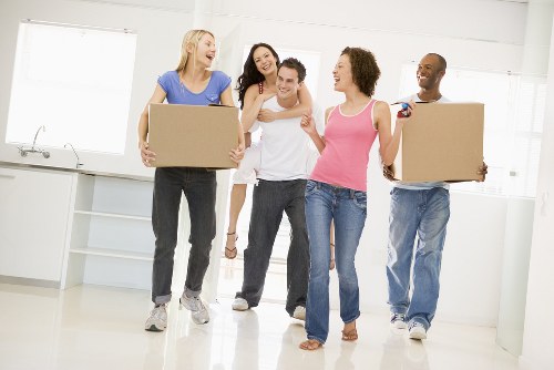 Moving van service in Westealing for home and business relocations