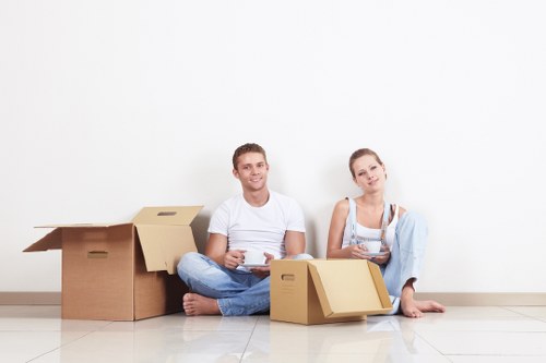 Packing and loading household furniture for a Westealing move